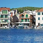 Apartamento Gorgeous Apartment In Vodice
