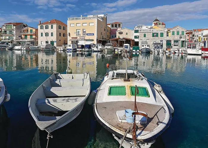 Appartement Amazing In *