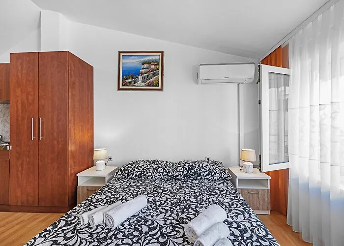 Appartement Amazing In *